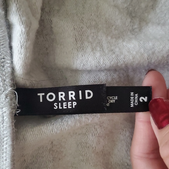 Torrid Gray and White Relaxed Long Sleeve Hoodie With Drawstring Button Pant - Picture 10 of 16